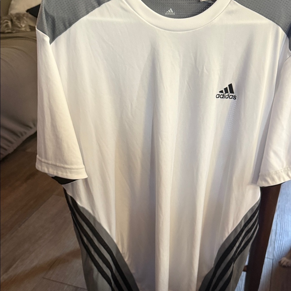 Adidas Men's White and Gray Short Sleeve Tee
